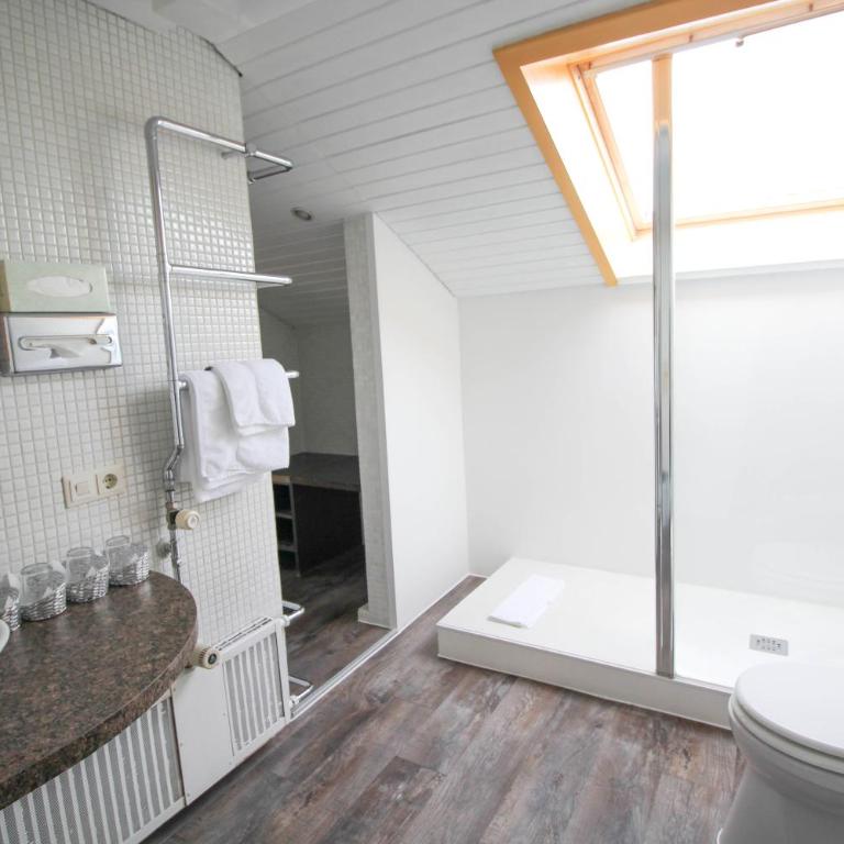Hotel Brandl - Apartamento con balcón (4 adultos) - 9