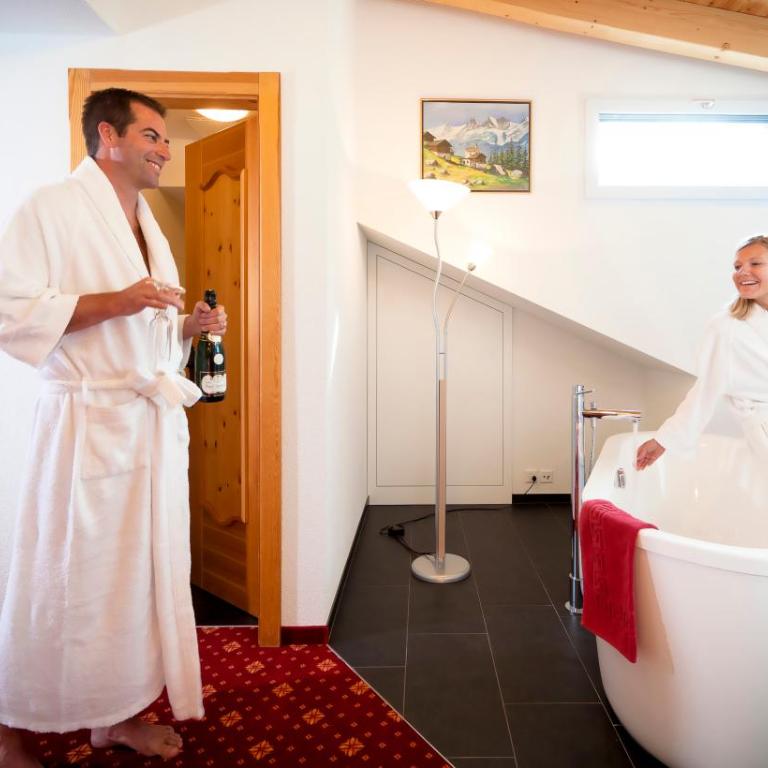 Hotel Christiania Saas-Fee - Deluxe Doppelzimmer - 3