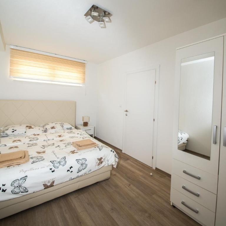 Apartman Top Spot - Apartment - Ground Floor - 14