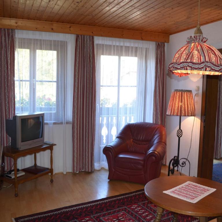 "Kaiser Karl" *** Ferienwohnungen - Apartment with Mountain View - 2