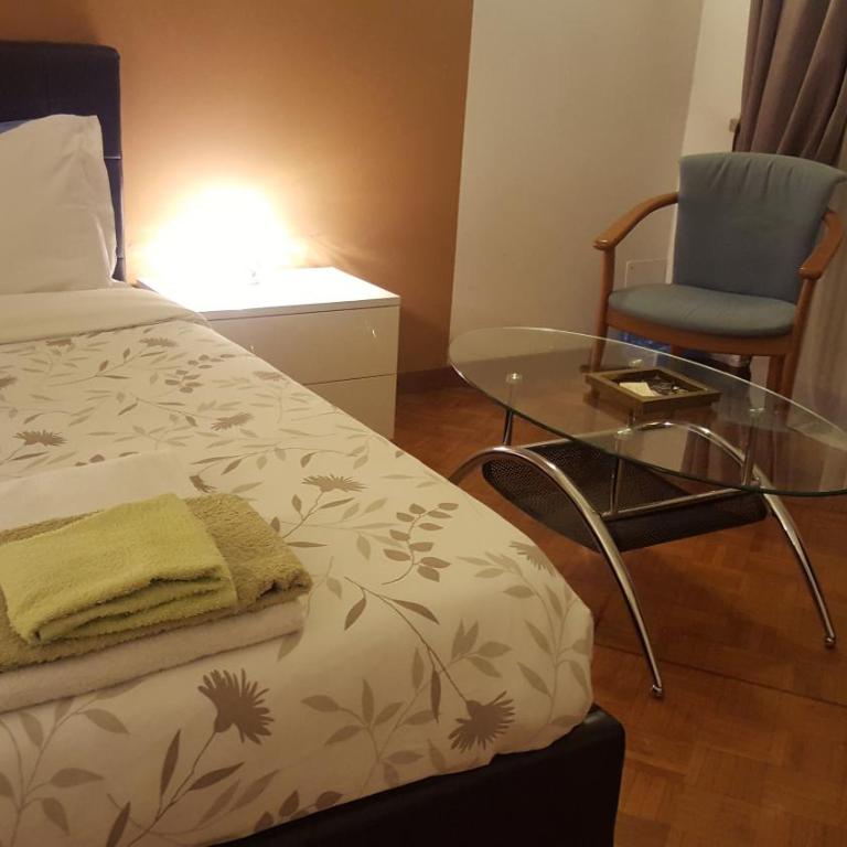B&B in Arena L' Opera - Double Room with Shared Bathroom - 9