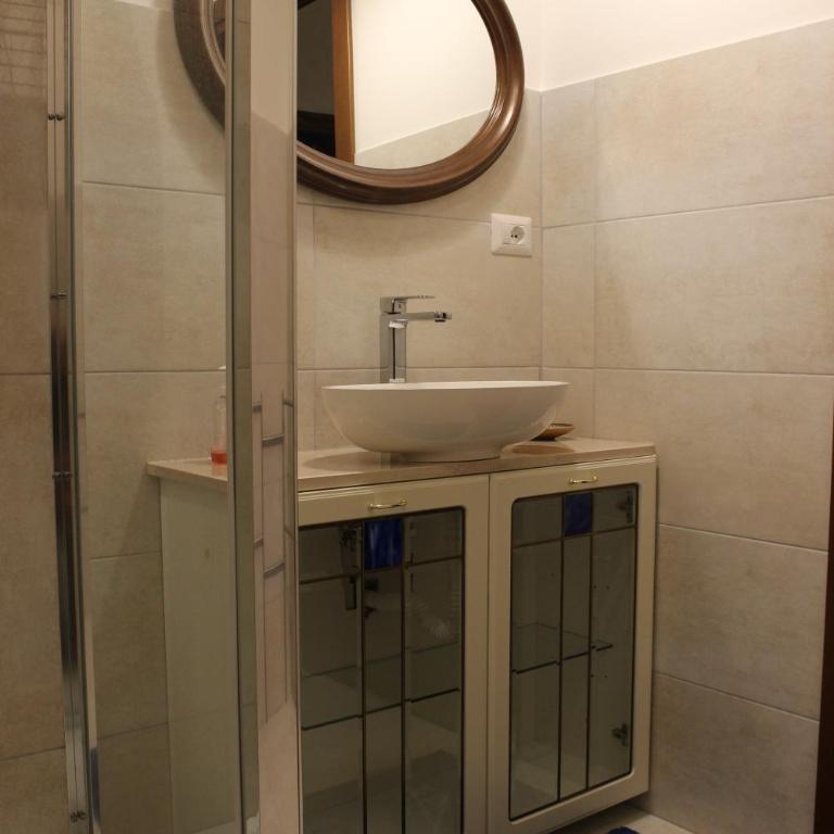 Casa Vacanze "ALCENTRO" - Appartamento con 1 Camera da Letto - 11