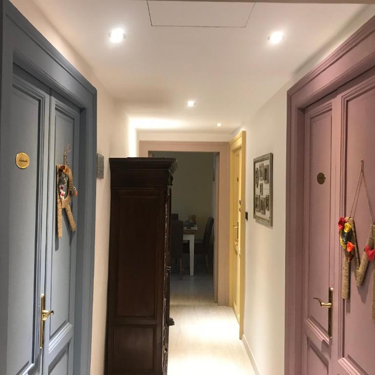 Aquarius Inn - Three-Bedroom Deluxe Apartment - 1