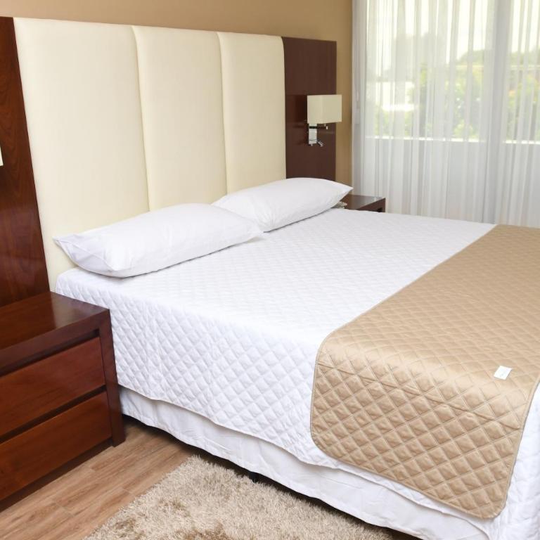 Taos Apart Hotel - Two-Bedroom Apartment - 4