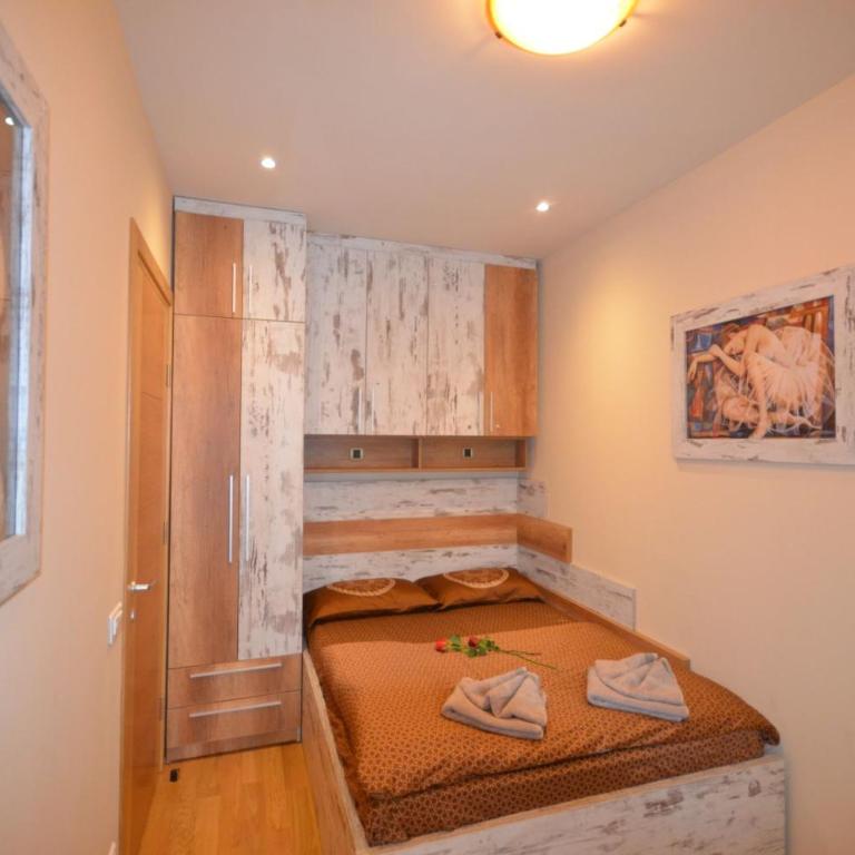 Apartman Aleksej Centar - Deluks Apartman - 10