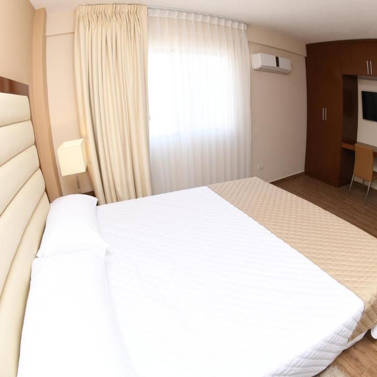 Taos Apart Hotel - One-Bedroom Apartment - 2