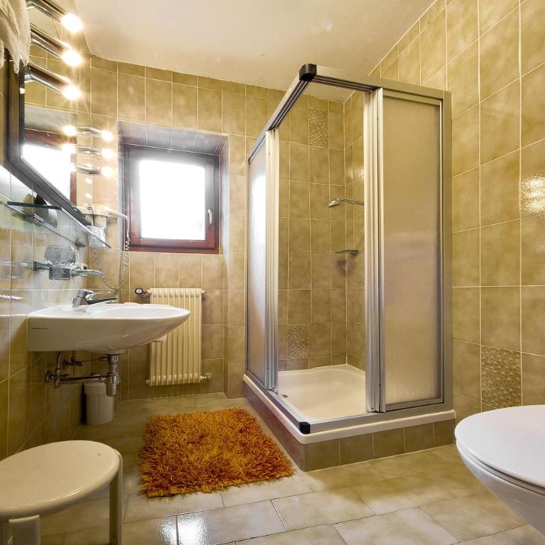 Mountain B&B - La Scalira - Doppelzimmer mit Balkon - 7