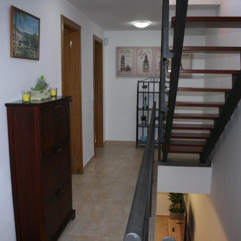 Triplex Caleta de Fuste Impresionantes vistas - Three-Bedroom Apartment - 17