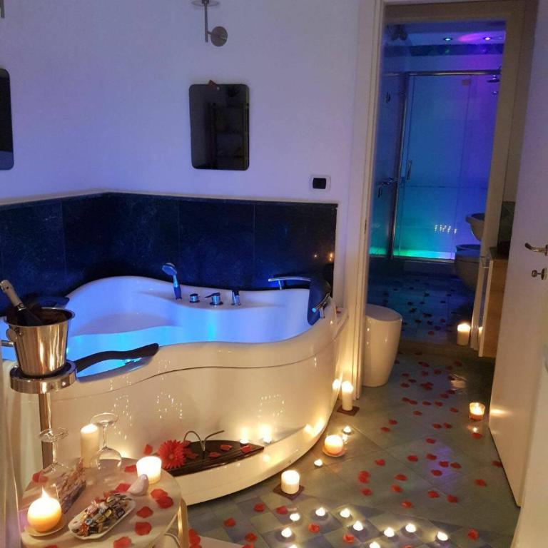 B&B Sorrento Central - Junior Suite con Vasca Idromassaggio - 12