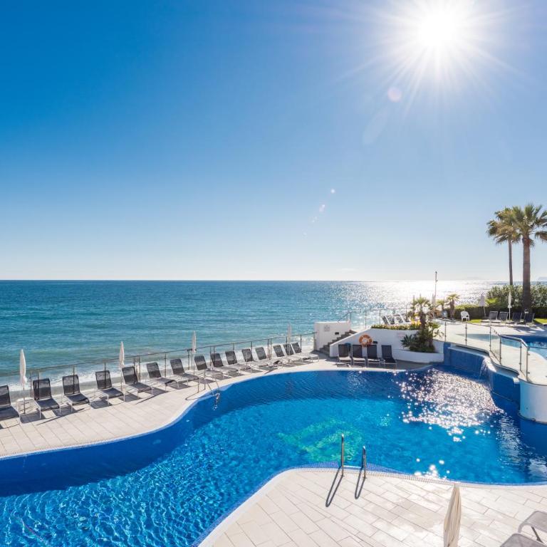 VIP Dominion Beach Estepona - Apartamento Superior - 1