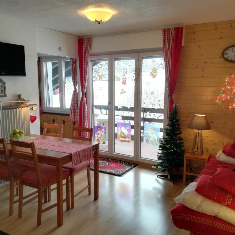 Romantic Chalet-Style Flat with Mountain View - Apartment mit Blick auf die Berge - 12