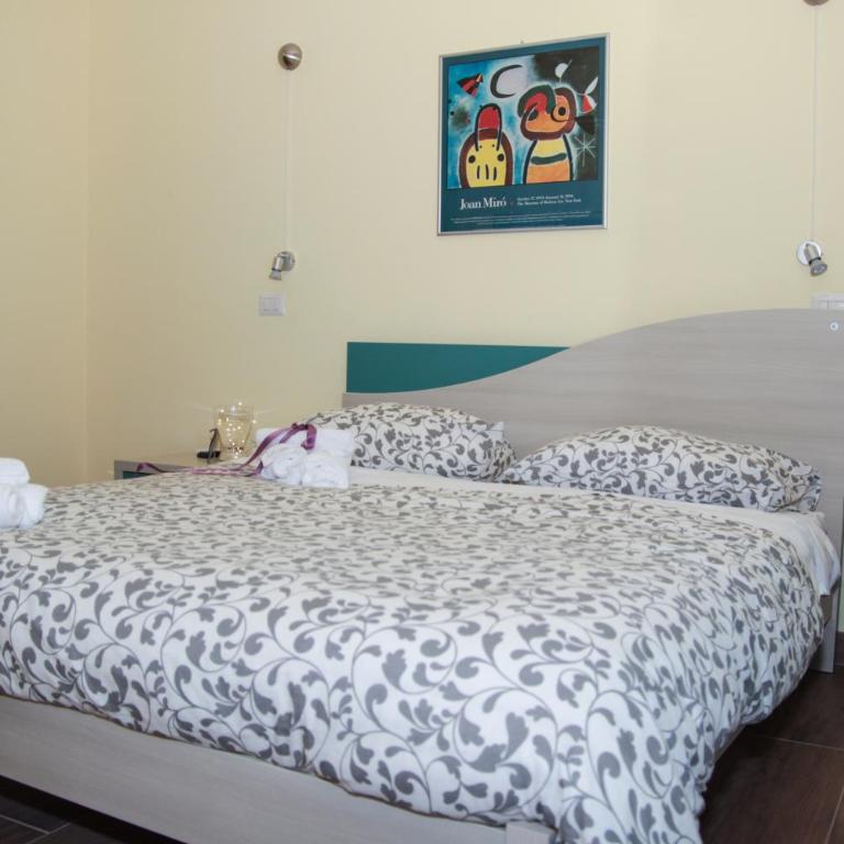 Homesuitehome - Camera Matrimoniale con Bagno Privato - 7