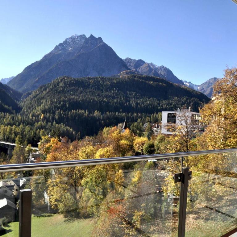 Chasa Miramunt 7 - Apartment mit Balkon - 10