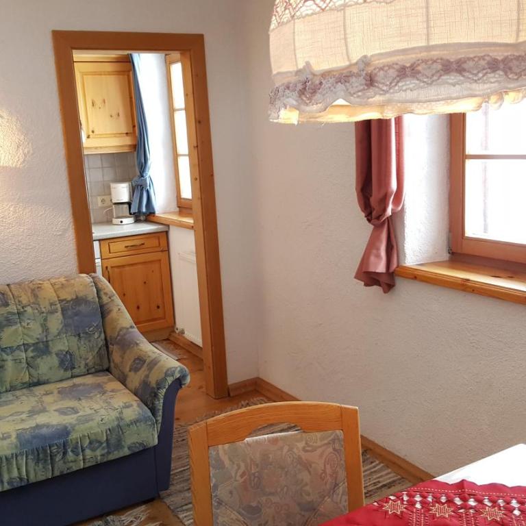 Bio-Berghof - Apartment "Wiesenblick" mit 3 Schlafzimmern - 8