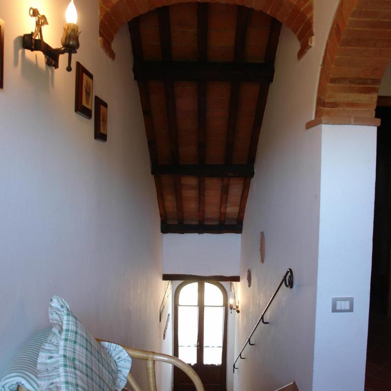 Piè di Costa - Appartamento con 2 Camere da Letto e Balcone - 9