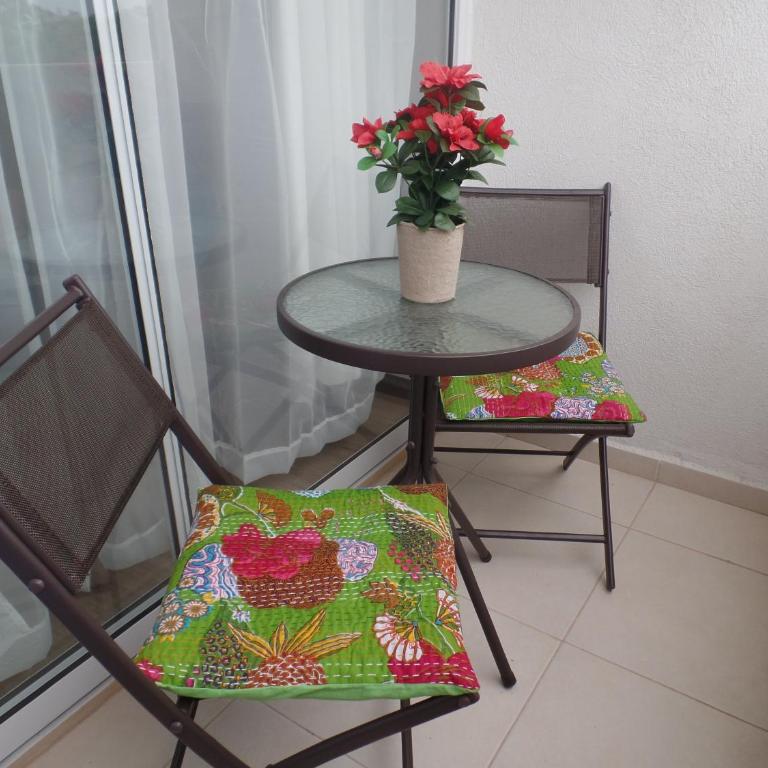 Departamento Av Pacifico - Two-Bedroom Apartment - 14