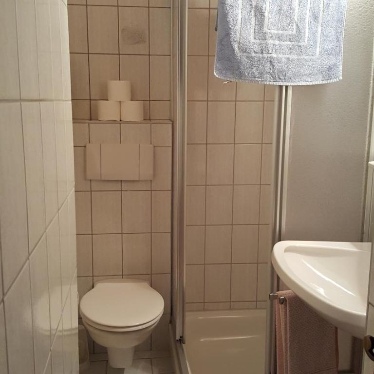 Haus Taxacher - Apartment mit 2 Schlafzimmern und Balkon - 21
