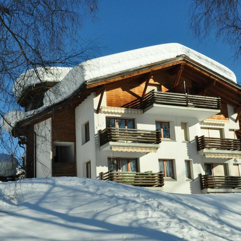 Lakeside - 3.5 Zimmer Ferienwohnung am Laaxersee - Apartment mit 2 Schlafzimmern - 1