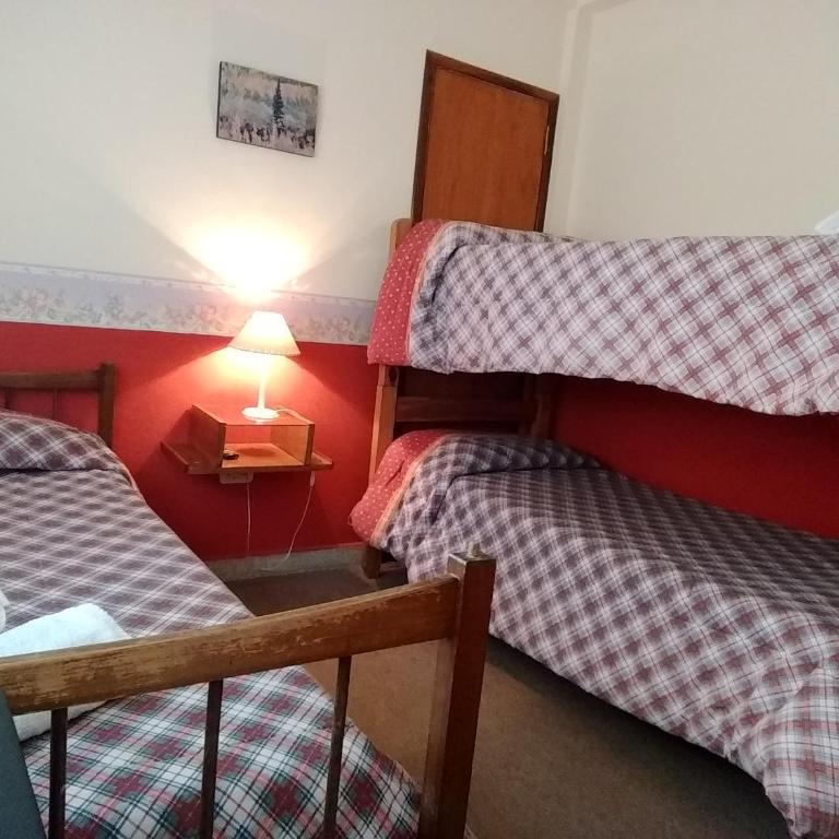 Hosteria Los Amigos - Basic Triple Room - 4