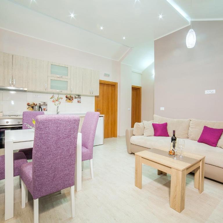 Sea Point II Apart hotel Tivat - Apartment with Sea View - 15