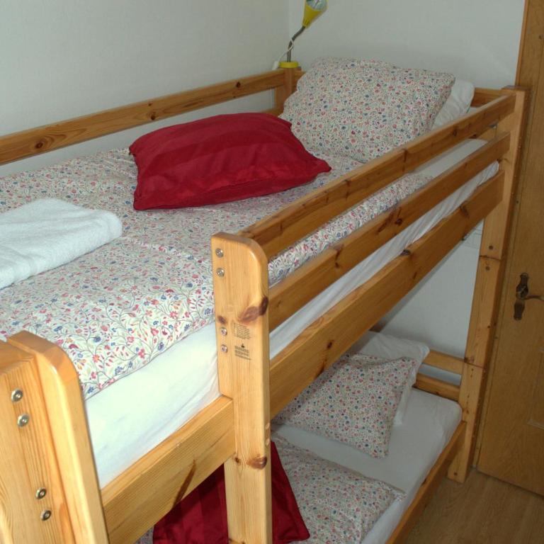 Haus Susanne - Familienzimmer mit Doppelbett - 19
