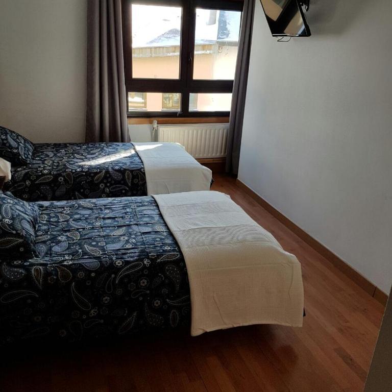 Hotel Merino - Habitación Doble - 1 o 2 camas - 9