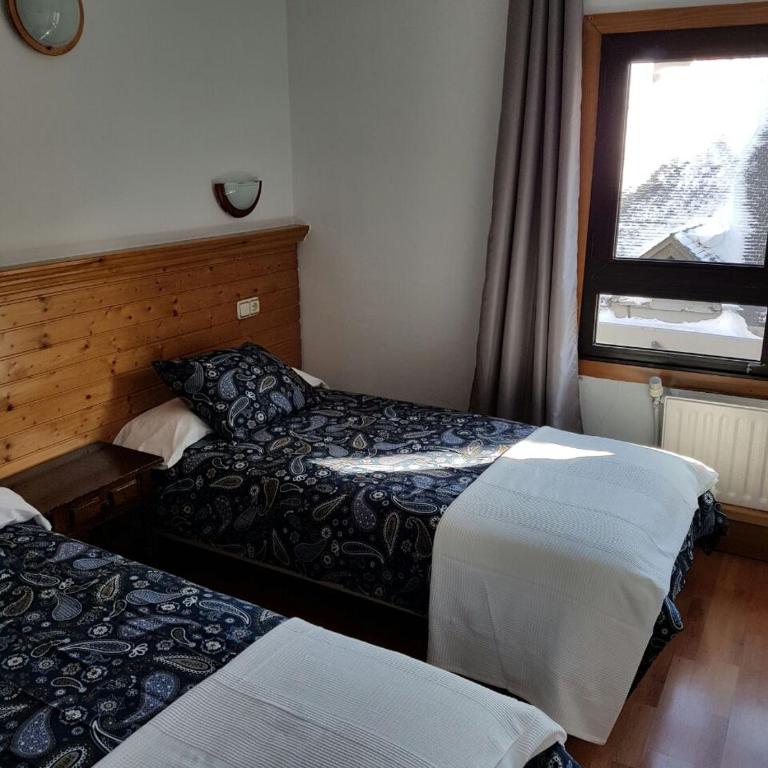 Hotel Merino - Habitación Doble - 1 o 2 camas - 8