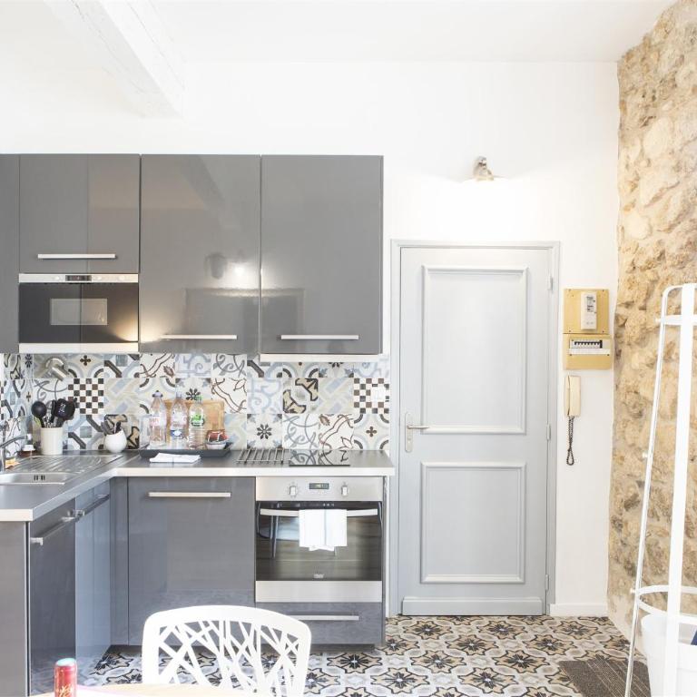Augustins -Petit cocon calme et lumineux avec parking - Appartement 1 Chambre - 9