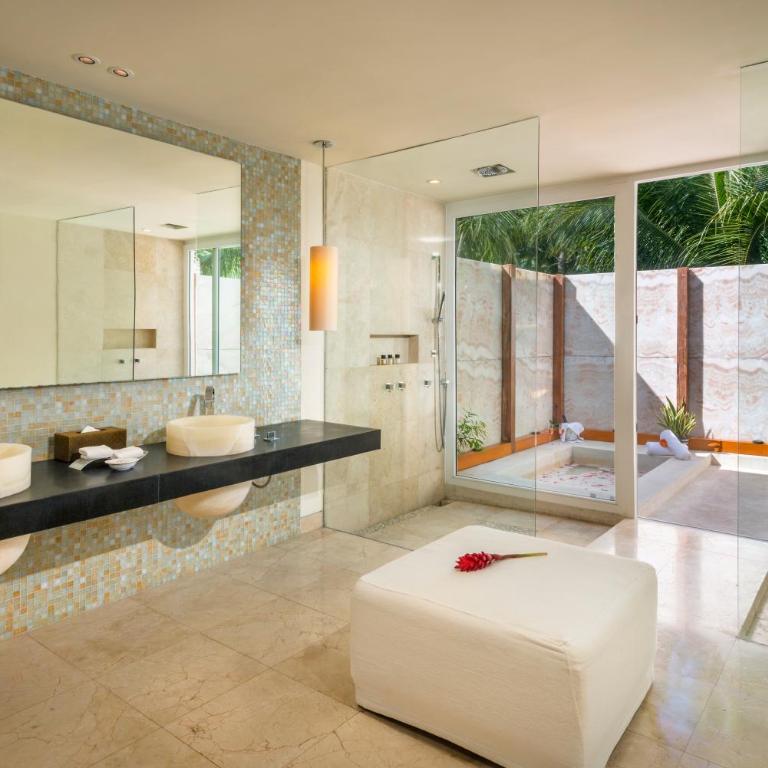 Blue Diamond Wellness Resort - All Inclusive Adults Only - Cenote Blue Lagoon Junior Suite - 2