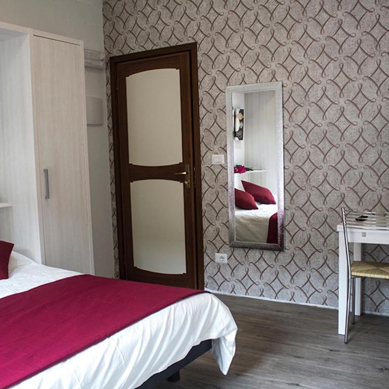B&B Villa Montreux - Camera Matrimoniale con Bagno Privato - 5