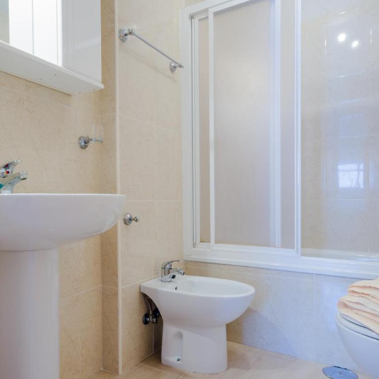 Apartamentos Rotonda - Apartamento de 3 dormitorios - 13
