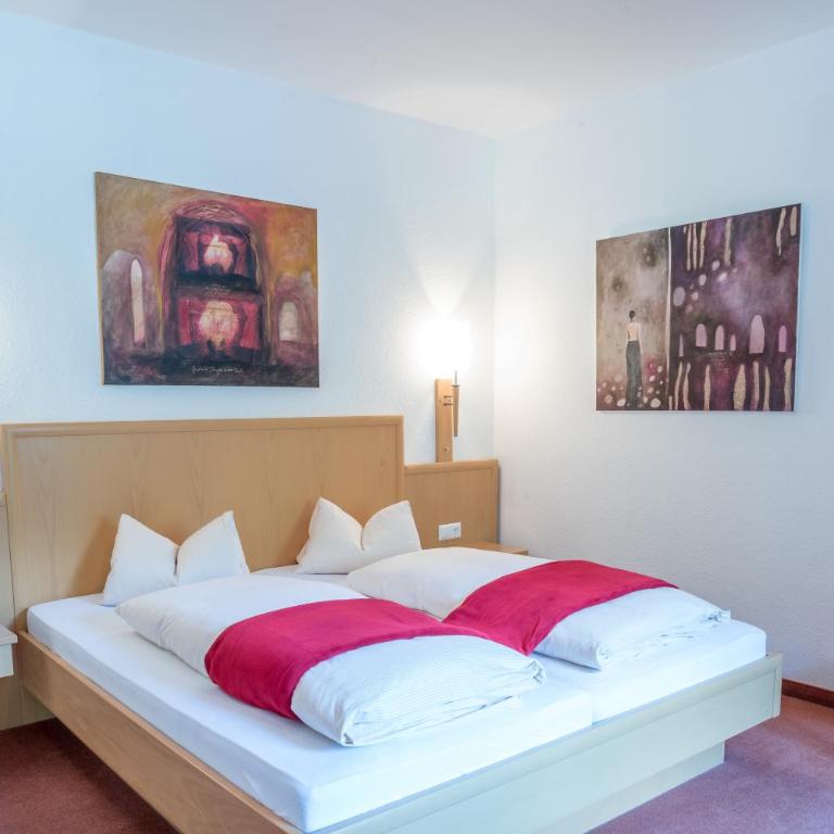 Hotel Kärntnerhof - Vierbettzimmer mit Panoramablick - 2