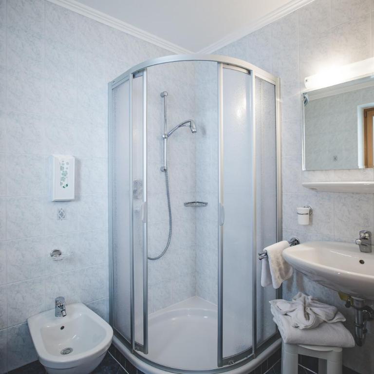 Garni Appartement Alpenresidence - Apartamento con vistas al jardín - 7