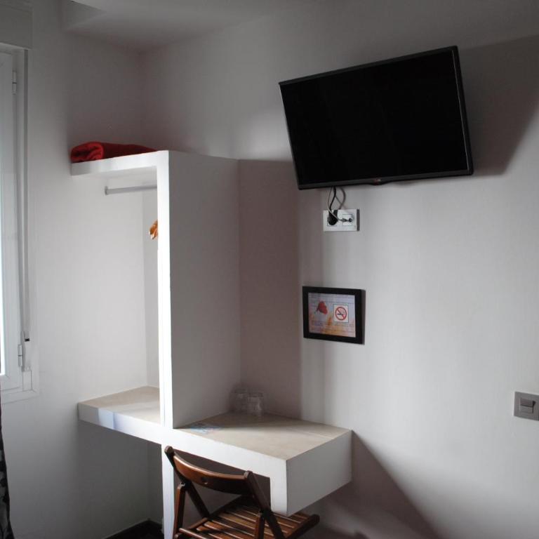 Hostal Abril Madrid - Habitación Doble - 2