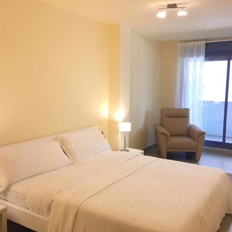 Elise Sun Beach - Three-Bedroom Apartment - 15