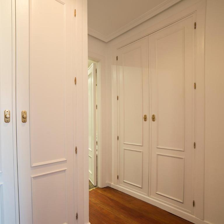 Apartamento con Estilo en Plaza España - Ubicación Premium - Apartamento Superior - 14