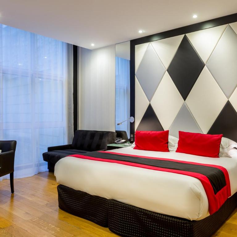 L'Empire Paris - Louvre - Chambre Triple Deluxe - 3