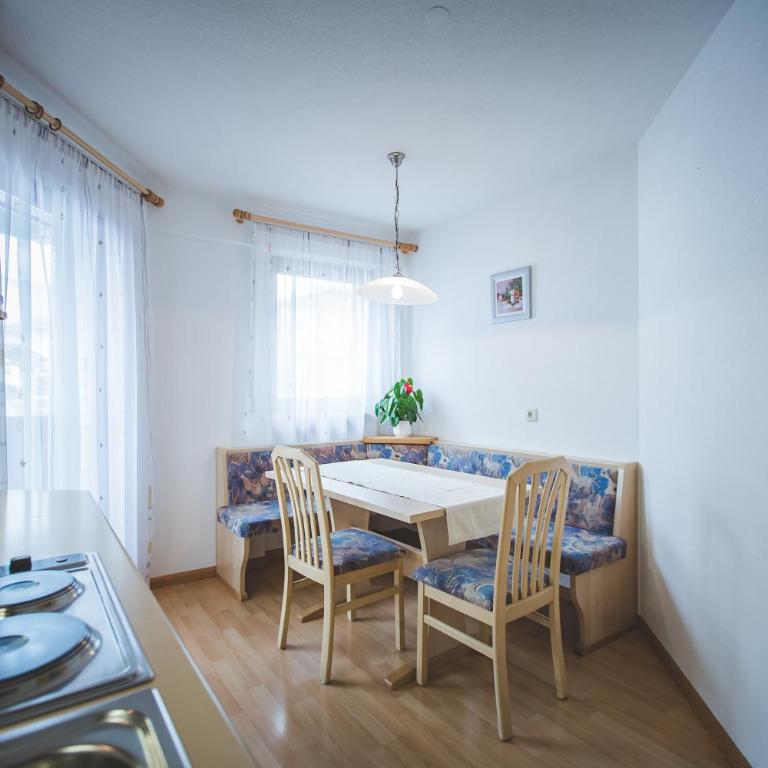 Garni Appartement Alpenresidence - Apartamento con balcón - 21