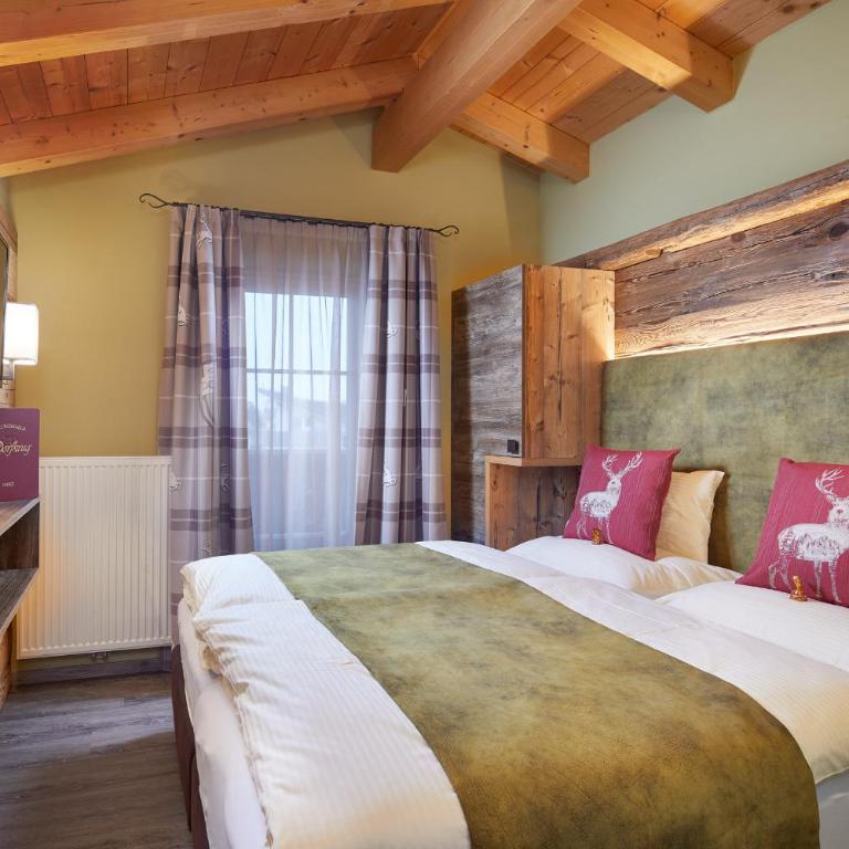 Dorfkrug Kaprun inklusive Summercard and in winter Tauern Spa Kaprun - Doppelzimmer mit Balkon - 7