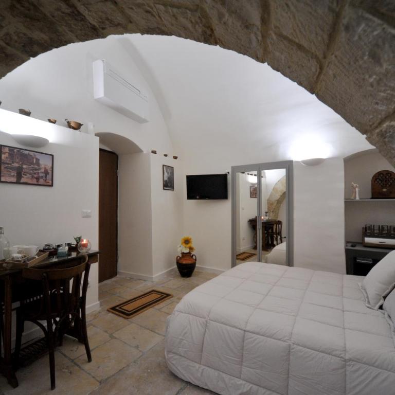 Borgo Martino - Camera Tripla Comfort con Doccia - 6