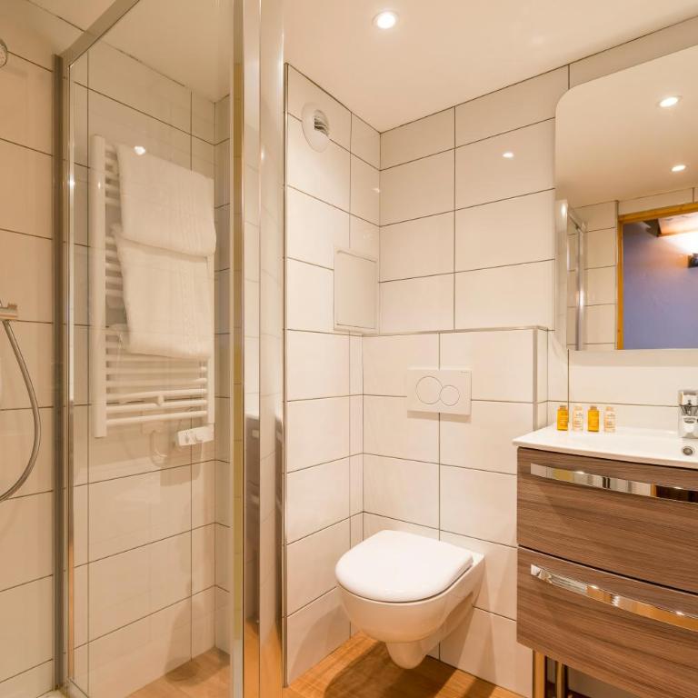 Hotel Eterlou - Chambre Double Traditionnelle - 3