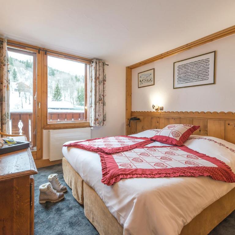 Hotel Eterlou - Chambre Double Traditionnelle - 8