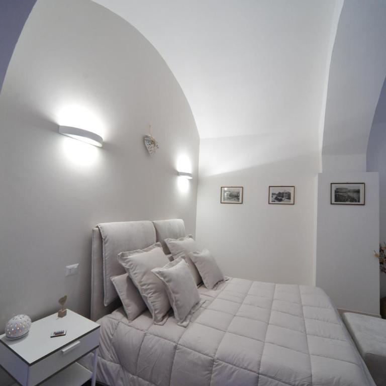 Borgo Martino - Camera Matrimoniale Deluxe con Doccia - 3