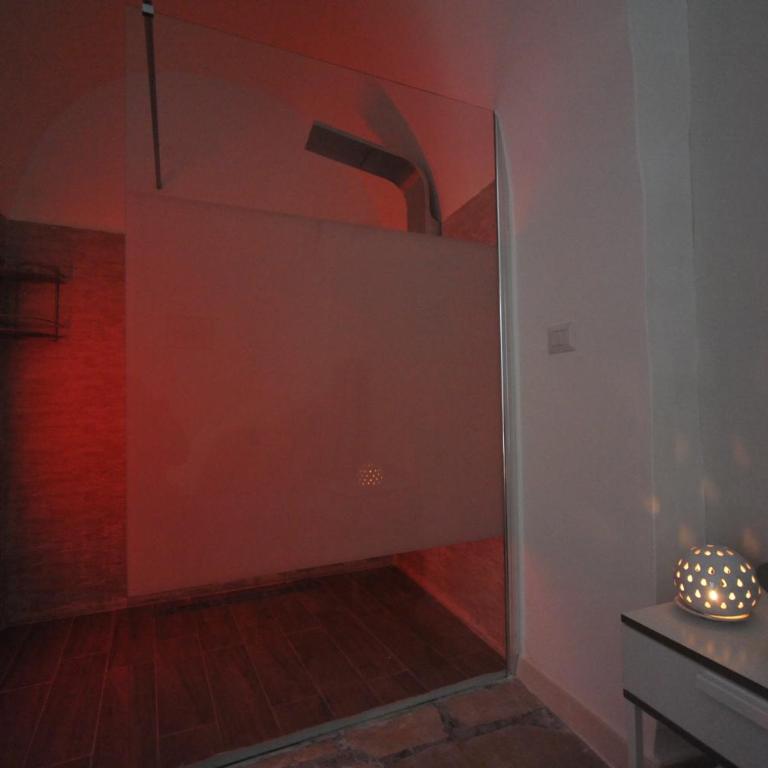 Borgo Martino - Camera Matrimoniale Deluxe con Doccia - 4