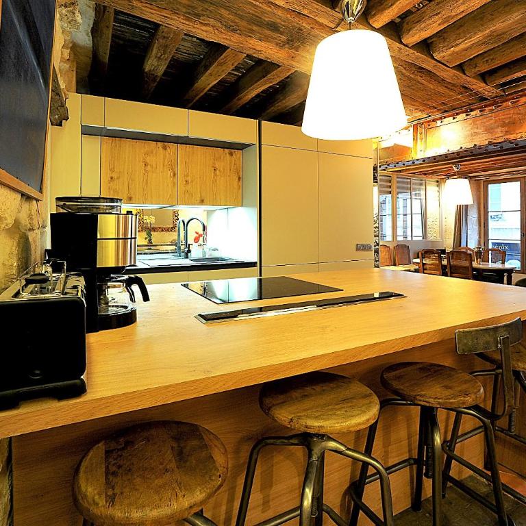 Beautiful apartment in historical Marais - Appartement 3 Chambres - 8