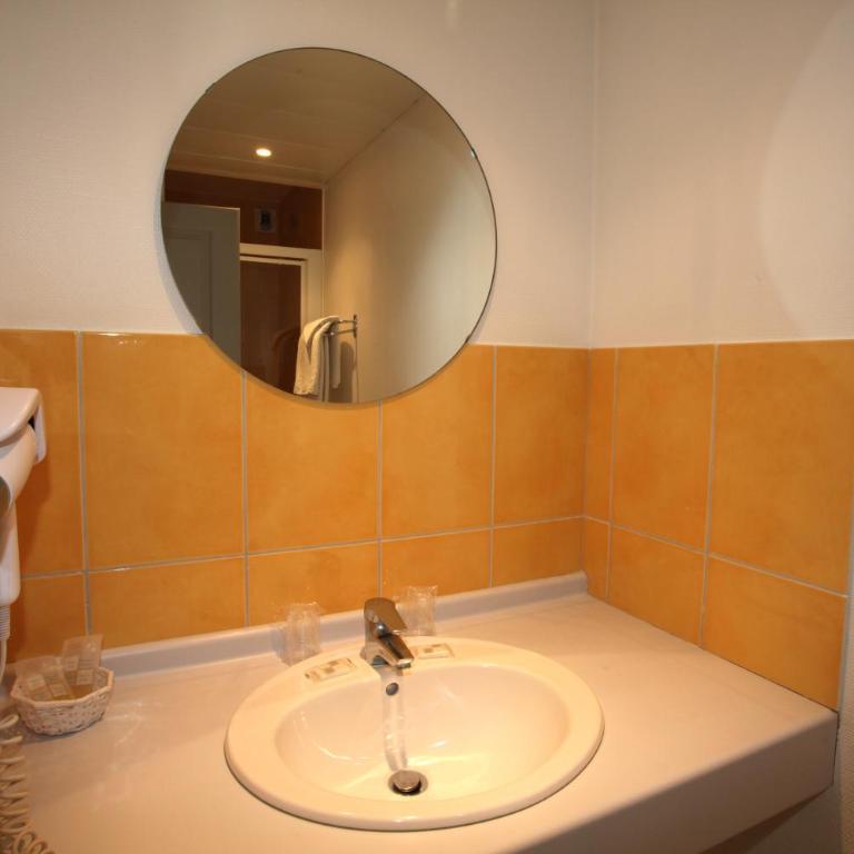 Logis Hôtel Terminus - Chambre Double - 4