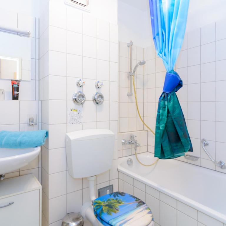Private apartments close to subway - Apartment mit Balkon - 7