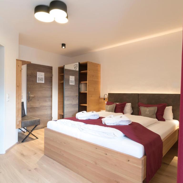 Naturhotel Outside - Doppelzimmer mit Bergblick - 4