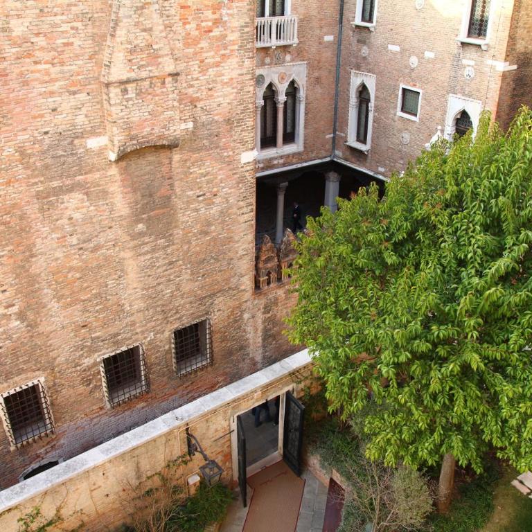 Pesaro Palace - Camera Superior Matrimoniale/Doppia con Letti Singoli - 7