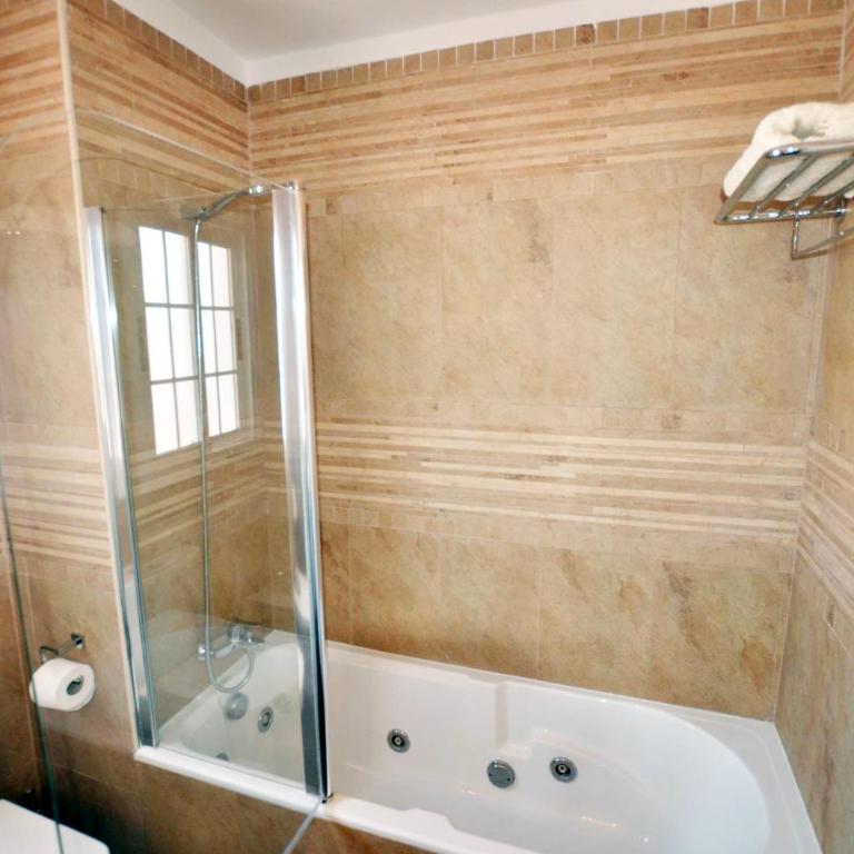 Nice townhouse on the 1st line by AltamarHomes - Bungalow de 4 dormitorios - 14